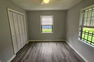 4215 Los Angeles St, Houston, TX 77026 - Photo 4