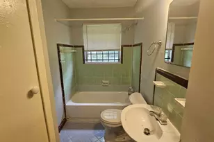 4215 Los Angeles St, Houston, TX 77026 - Photo 8