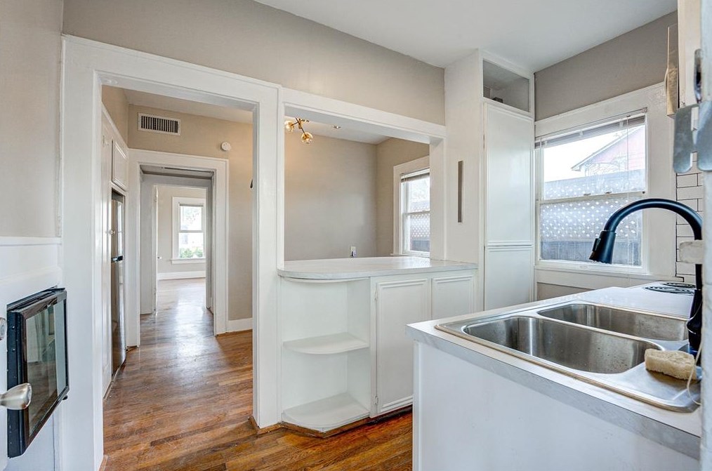 516 W Gray St Apt 2, Houston, TX 77019