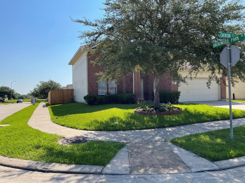 13003 Cherton Ct, Houston, TX 77045