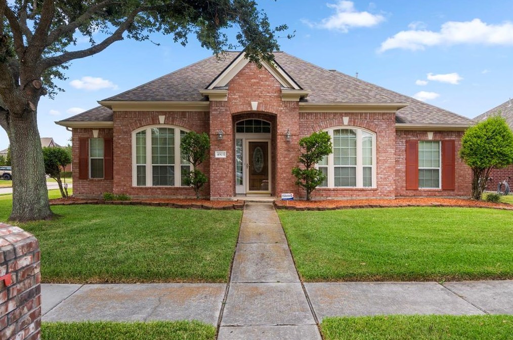 4903 Cedar Cove Dr, Baytown, TX 77521-2095
