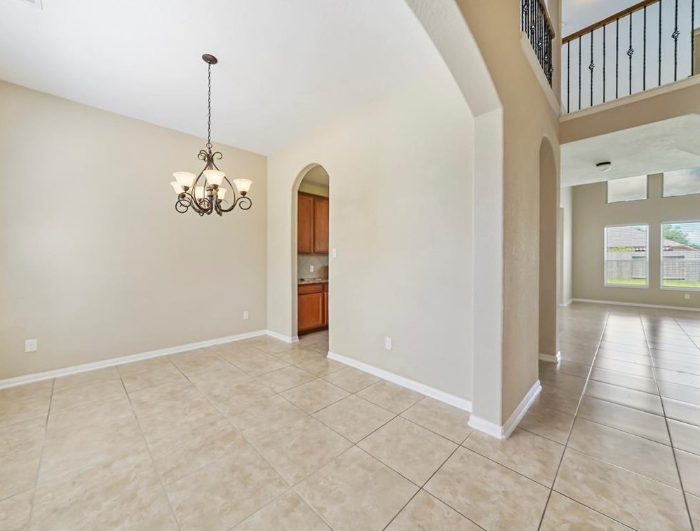11103 Starling Creek Dr, Richmond, TX 77406