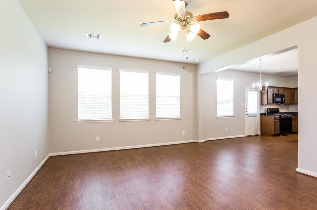 15034 Silhouette Ridge Dr, Humble, TX 77396