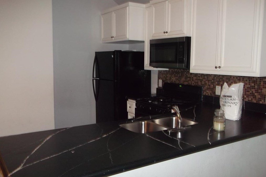 4218 Mallow St, Houston TX  77051-2744 exterior