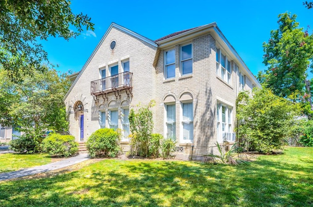 1606 W Alabama St #b, Houston, TX 77006