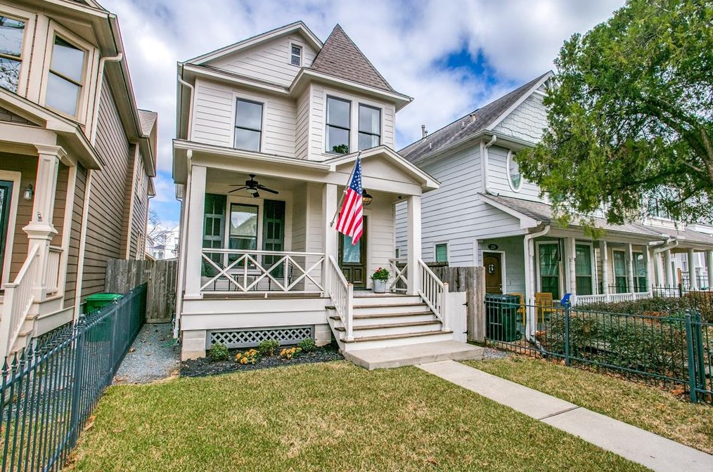 221 24 St, Houston TX  77008-1944 exterior