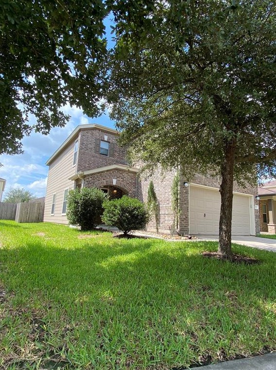 2915 Beacon Grove St, Spring TX  77389-4345 exterior