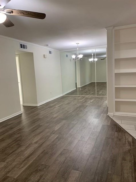 1311 Antoine Dr #207, Houston, TX 77055