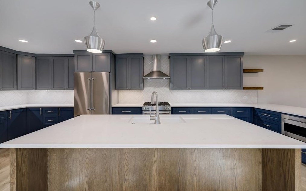 15750 Barkers Lndg Rd, Houston TX  exterior