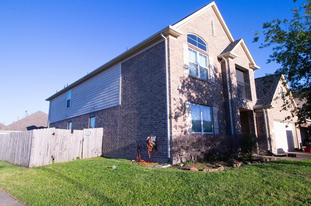 4830 Ibis Lake Ct, Katy, TX 77449-5380