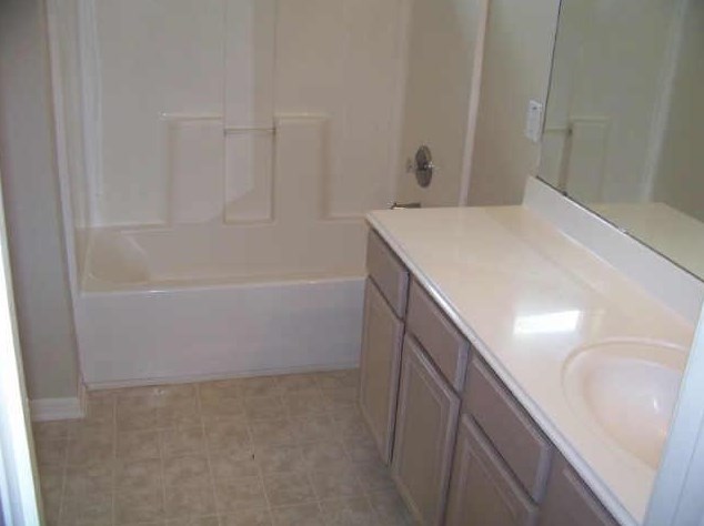 15738 Boonridge Rd, Houston TX  77053-3732 exterior