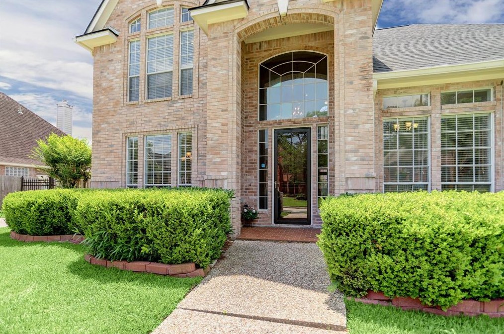 17811 English Ivy Ln, Spring, TX 77379-2926