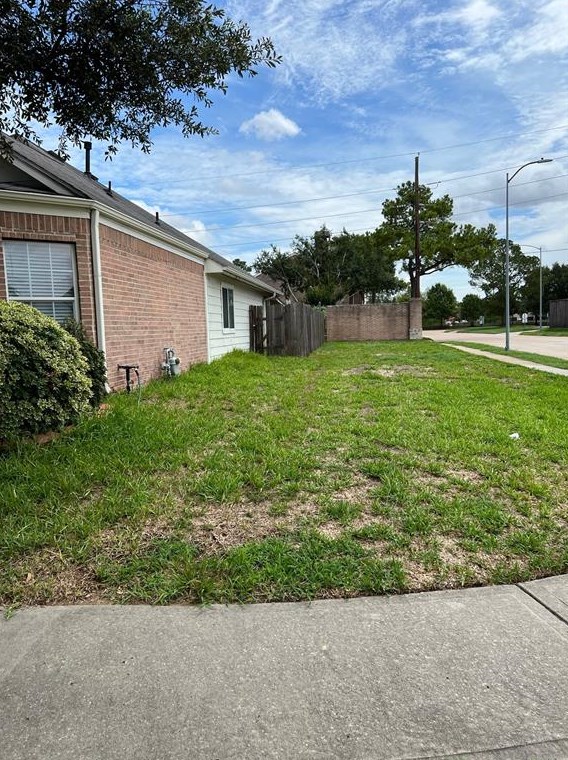 13002 Rose Landing Dr, Houston, TX 77070