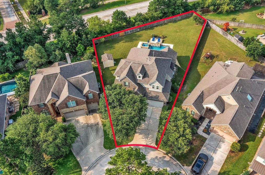 78 Deer Plain Dr, Spring, TX 77389-5094
