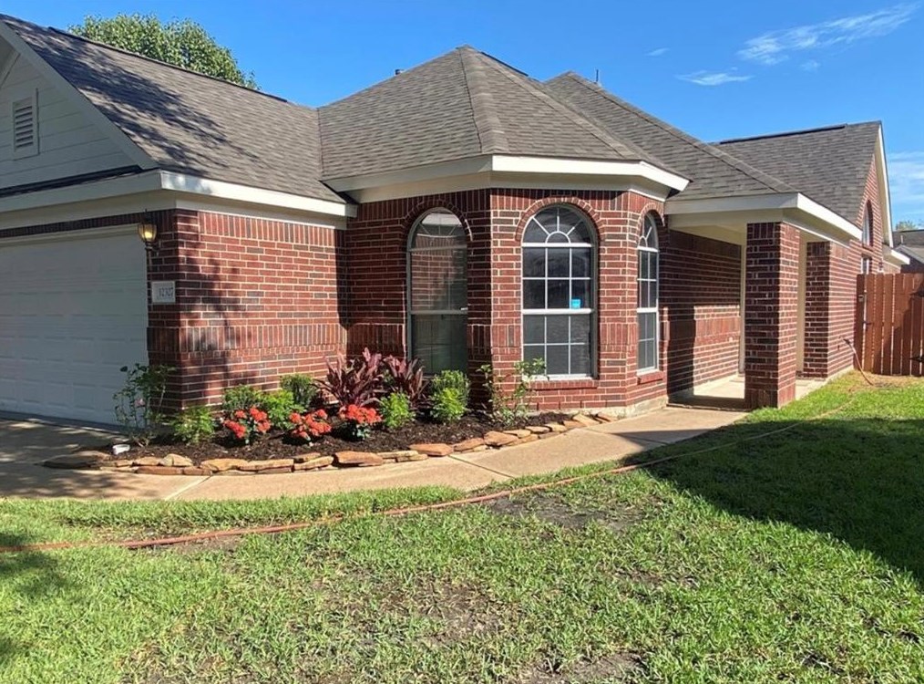 12327 Beacon Tree Ct, Humble, TX 77346