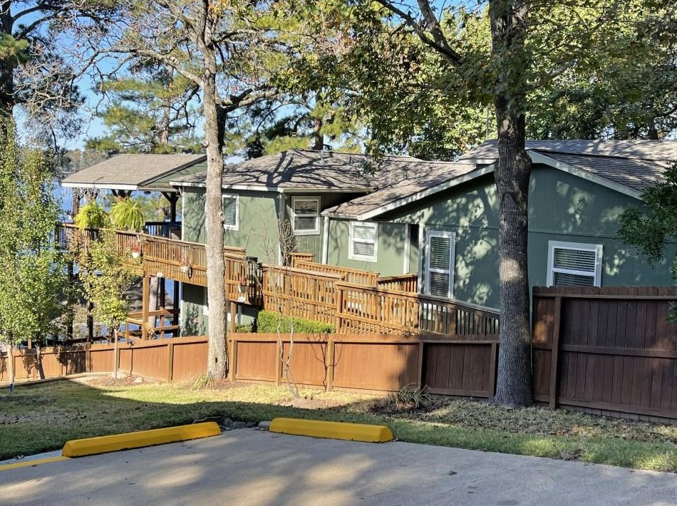 442 Dogwood Ln, Mapleton, TX 75835-6557