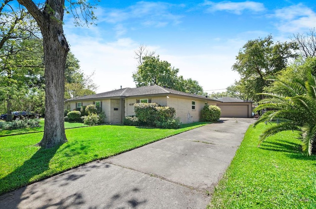 4107 Lou Anne Ln, Houston, TX 77092