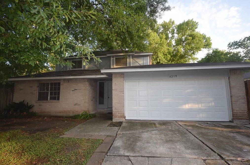 4219 Enchantedgate Dr, Spring TX  77373-6795 exterior
