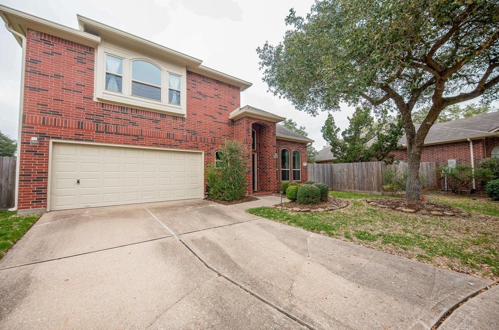 206 Cheswick Cir, Sugar Land, TX 77479