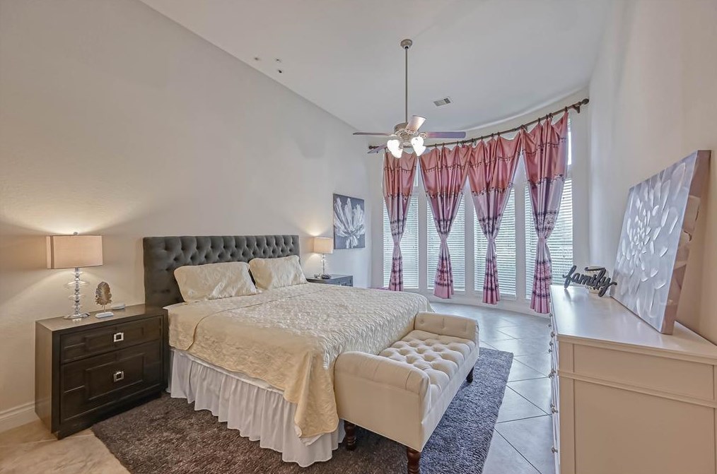 4031 Orchard Arbor Ln, Sugar Land TX 77479-3606 exterior