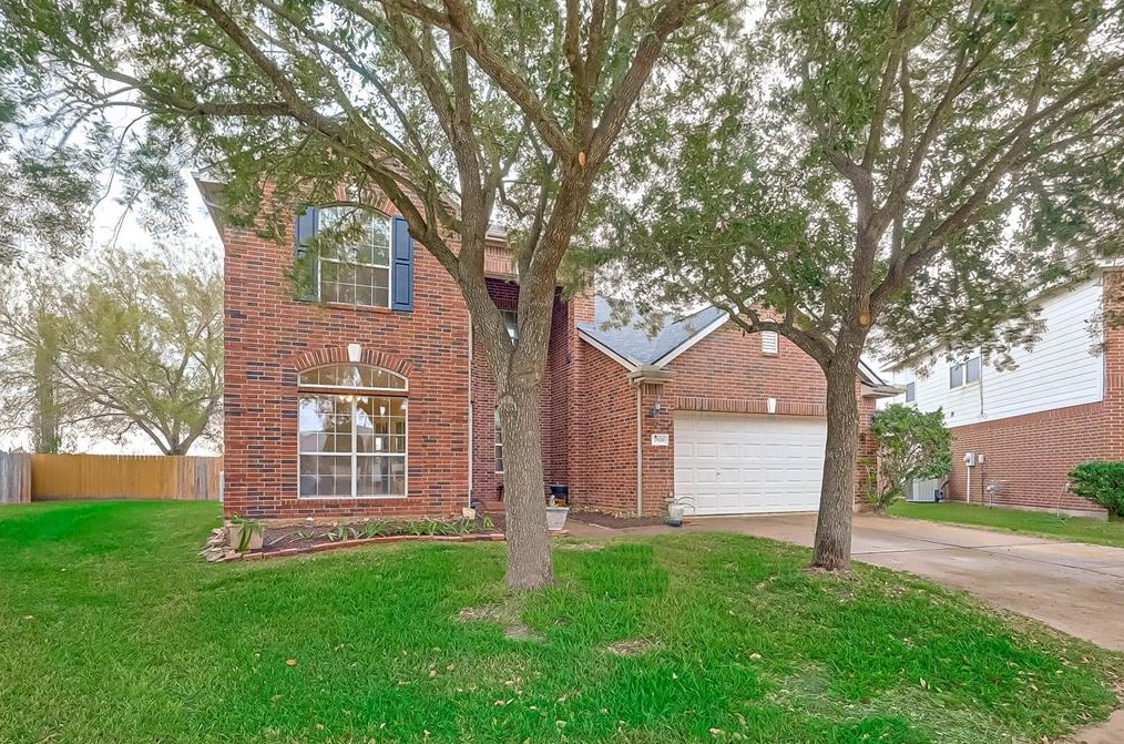 7926 Ingle Oak Dr, Houston, TX 77041-1288