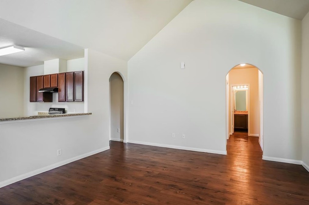 9714 Cira Ct, Houston TX  77044-4062 exterior