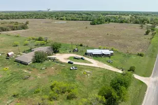 6016 W Lake Creek Rd, Riesel, TX 76682 - Photo 18