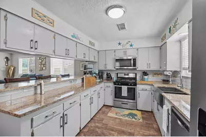 19 Dolphin Street, Bayou Vista, TX 77563 - Photo 18