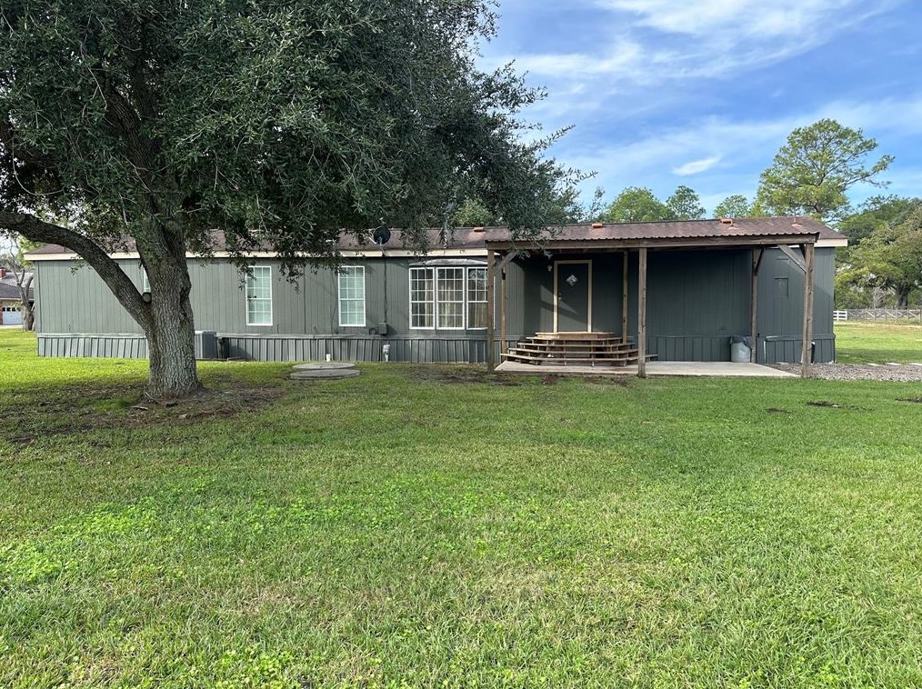 17107 County Road 831, Pearland, TX 77584