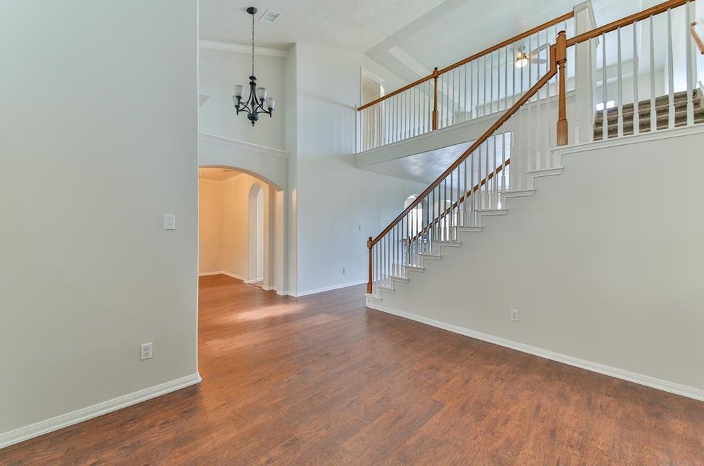 113 Greenridge Cir, League City, TX 77573-4541