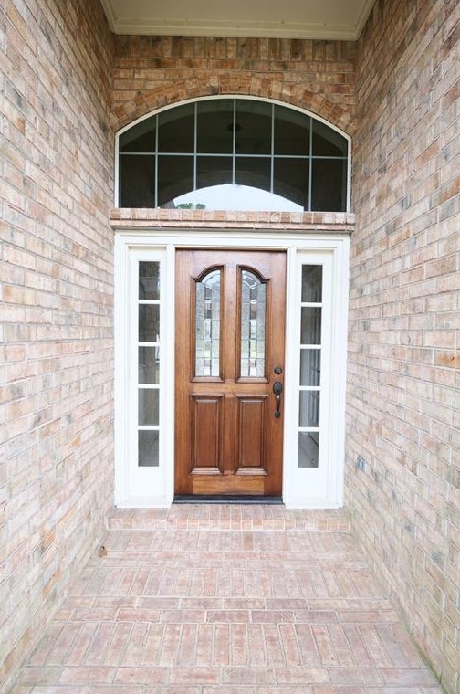19907 Forest Dr, Spring TX  77388-4527 exterior