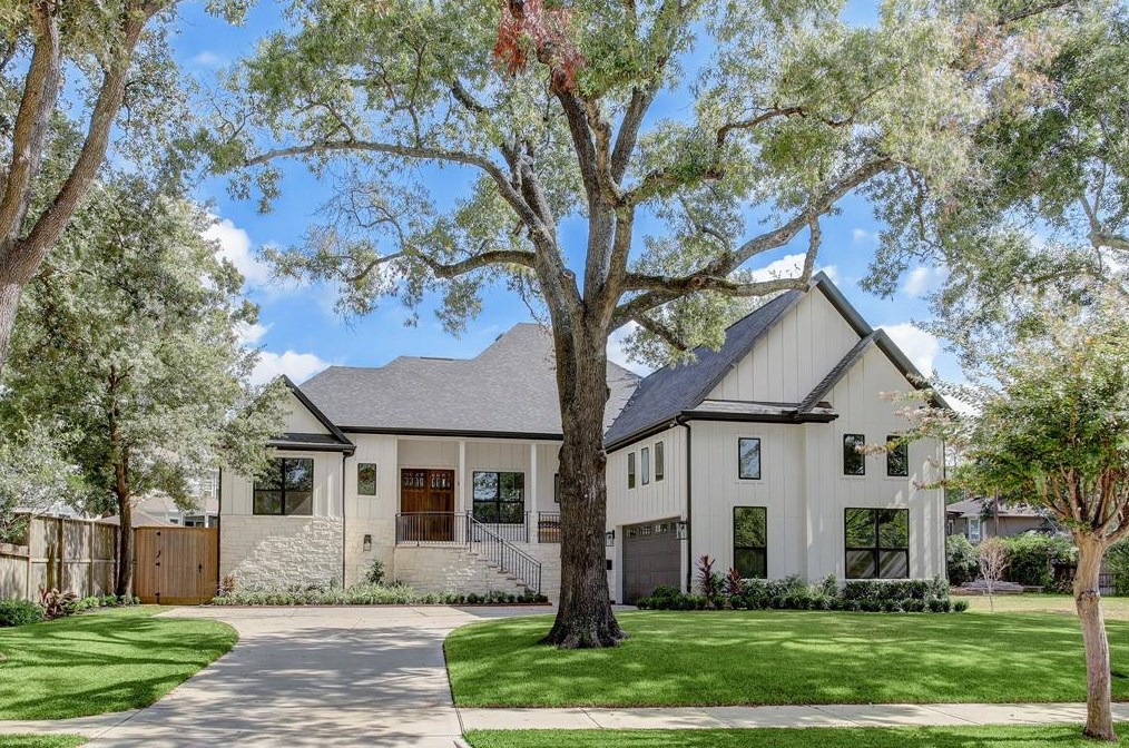 1010 T C Jester Blvd, Houston, TX 77008-6311