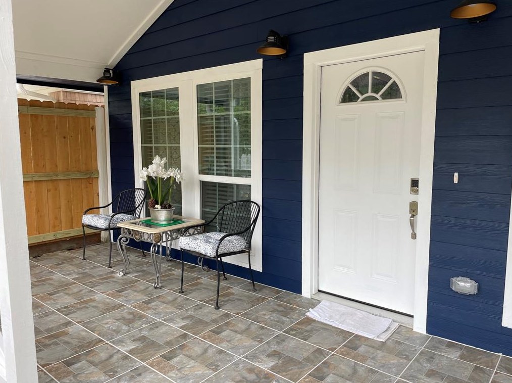 503 S Jack St #b, Alvin, TX 77511