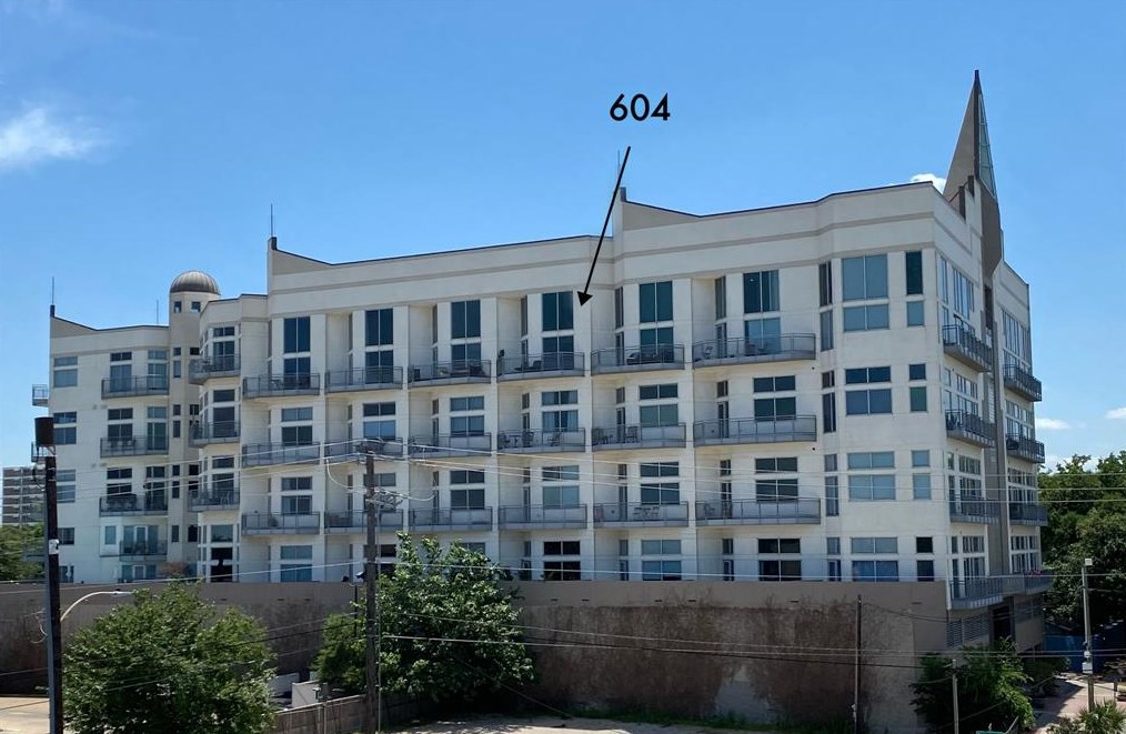 3311 Yupon St Apt 604, Houston, TX 77006