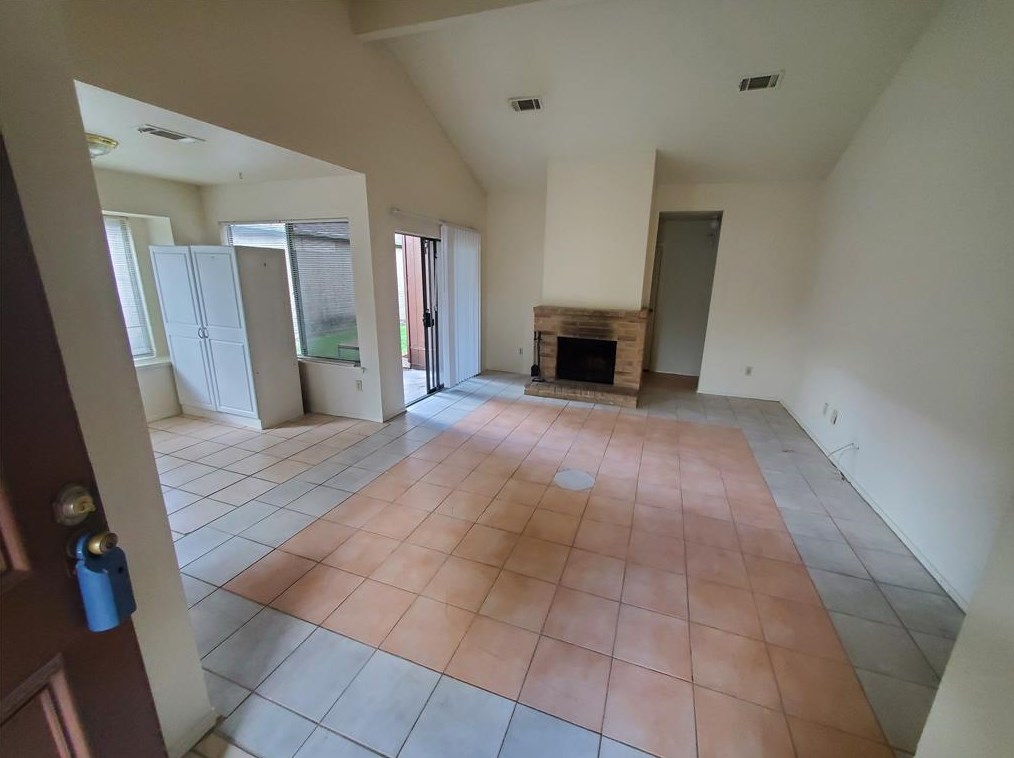 7610 Lemma Dr, Houston, TX 77041