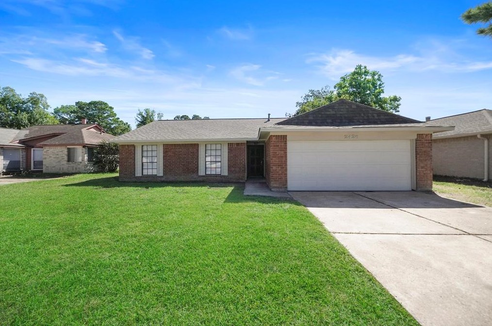 2426 Loyanne Dr, Spring TX  77373-6270 exterior