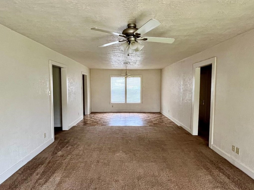 500 Third St, Brenham, TX 77833-4027