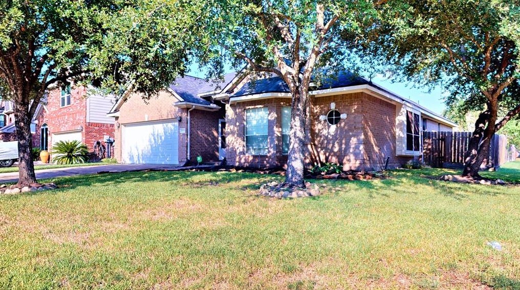11543 Valley Pike Ct, Sugar Land, TX 77498-0936