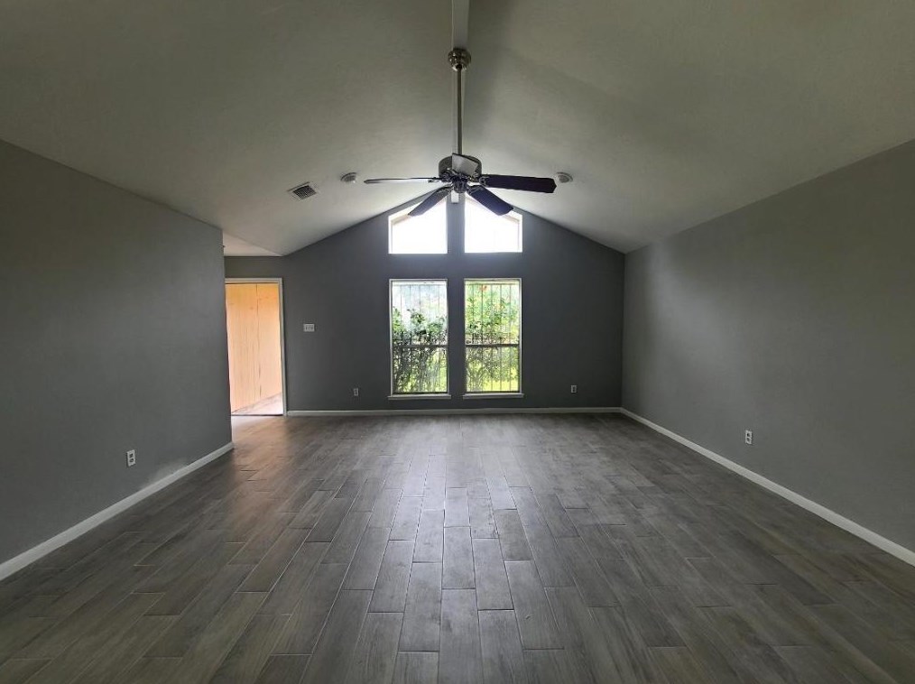 11710 Zarroll Dr, Houston, TX 77099