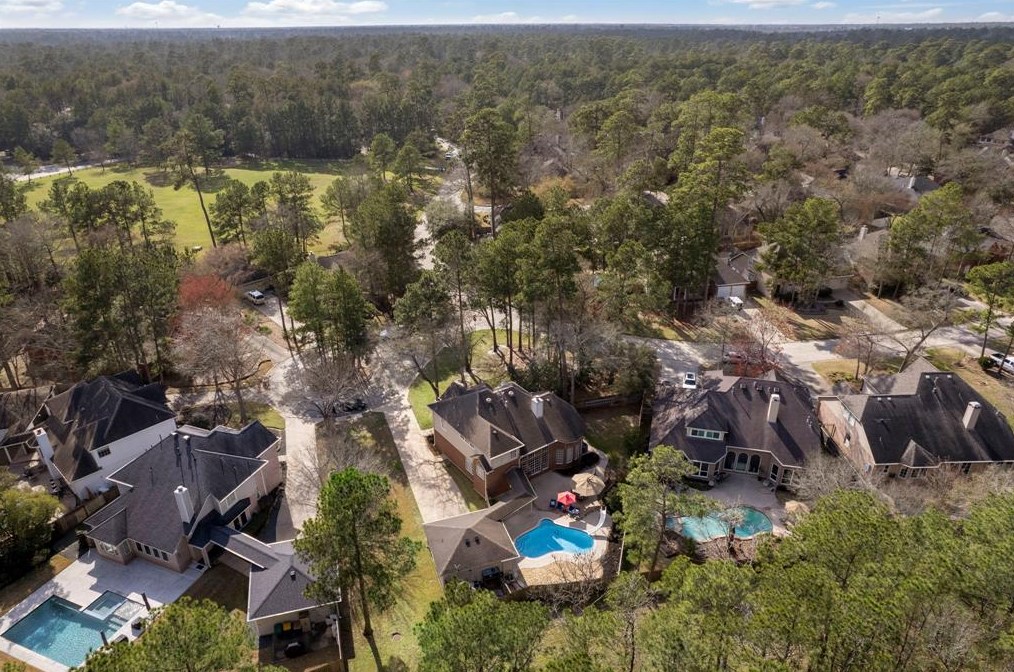 38 Evian Path Ct, Spring TX 77382-1317 exterior