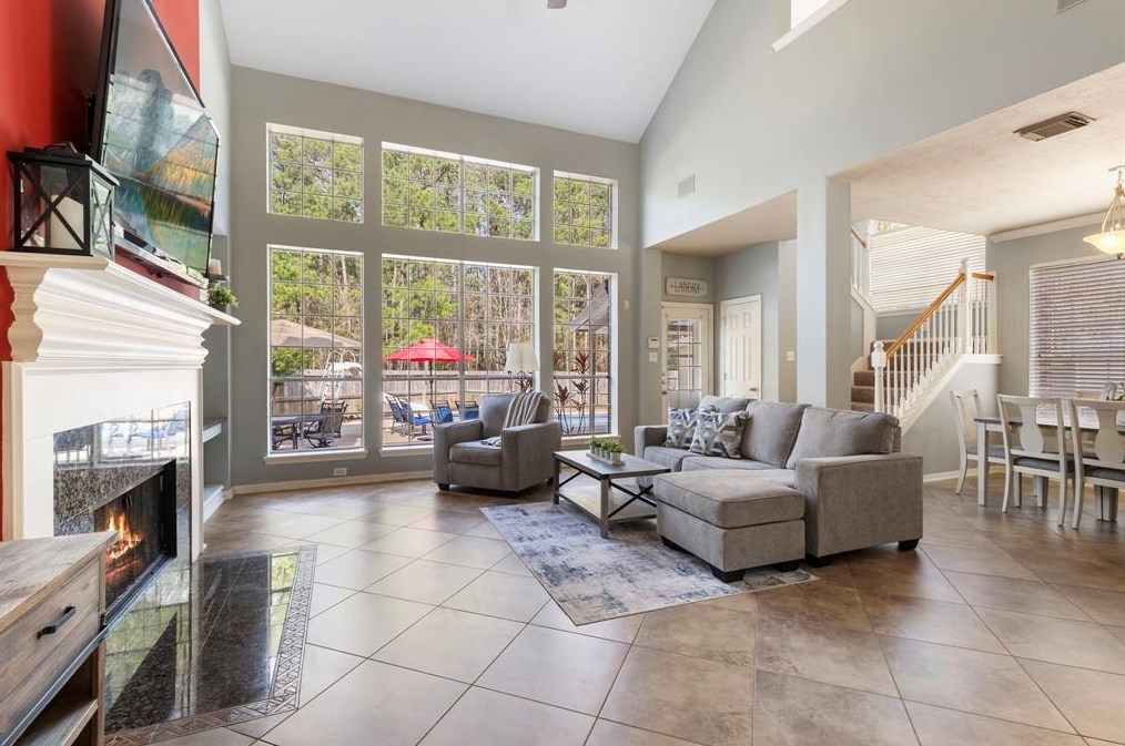 38 Evian Path Ct, Spring TX 77382-1317 exterior