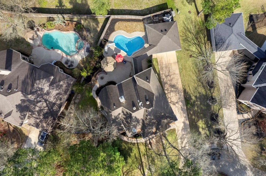 38 Evian Path Ct, Spring TX 77382-1317 exterior