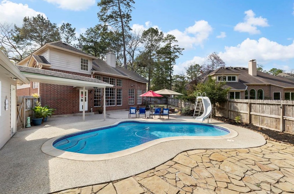 38 Evian Path Ct, Spring TX 77382-1317 exterior