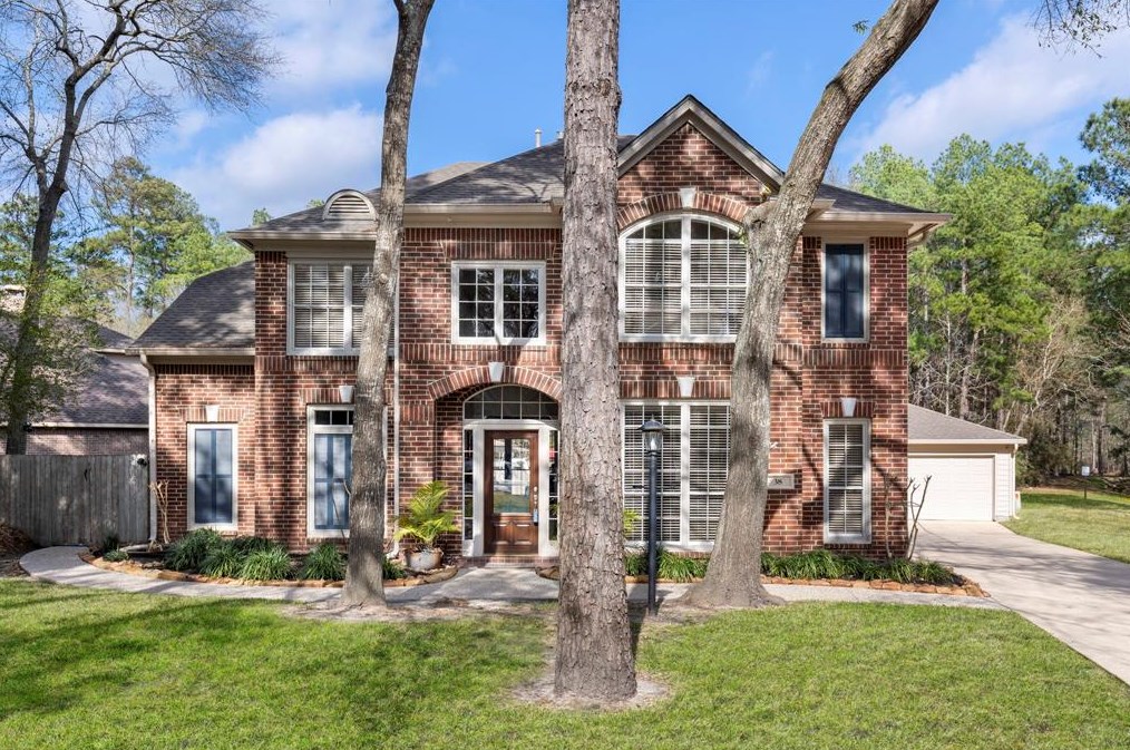 38 Evian Path Ct, Spring TX 77382-1317 exterior