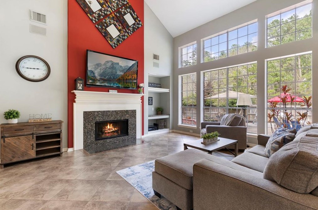 38 Evian Path Ct, Spring TX 77382-1317 exterior