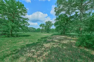 27610 S Log Cabin Rd, Montgomery, TX 77356 - Photo 2