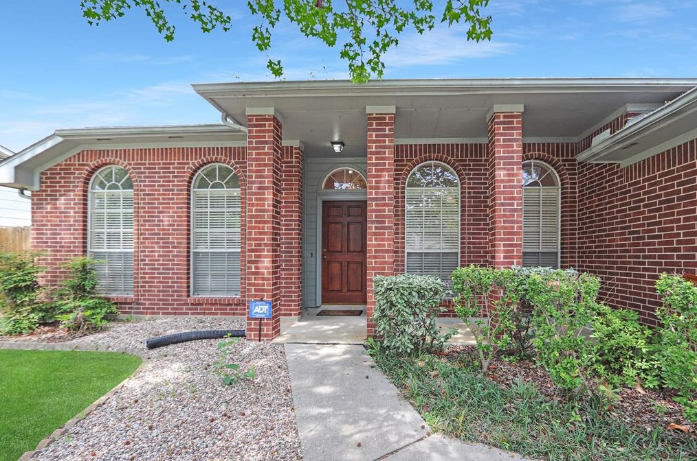 3226 Mourning Dove Dr, Spring, TX 77388
