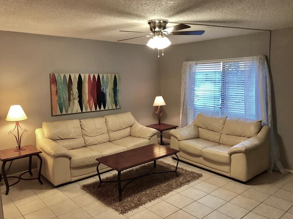 121 E 12th St #2, Houston, TX 77008