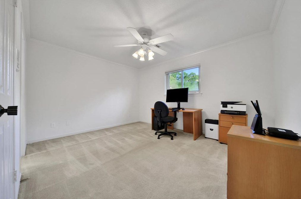 5815 Spring Lodge Dr, Humble TX 77345-2450 exterior