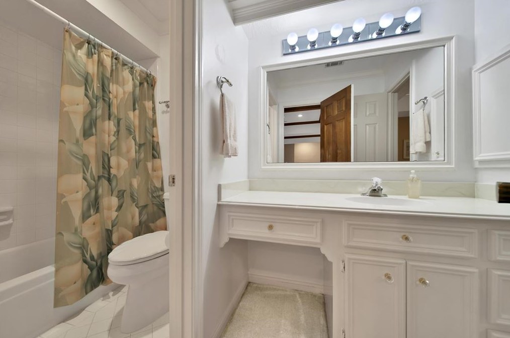 5815 Spring Lodge Dr, Humble TX 77345-2450 exterior